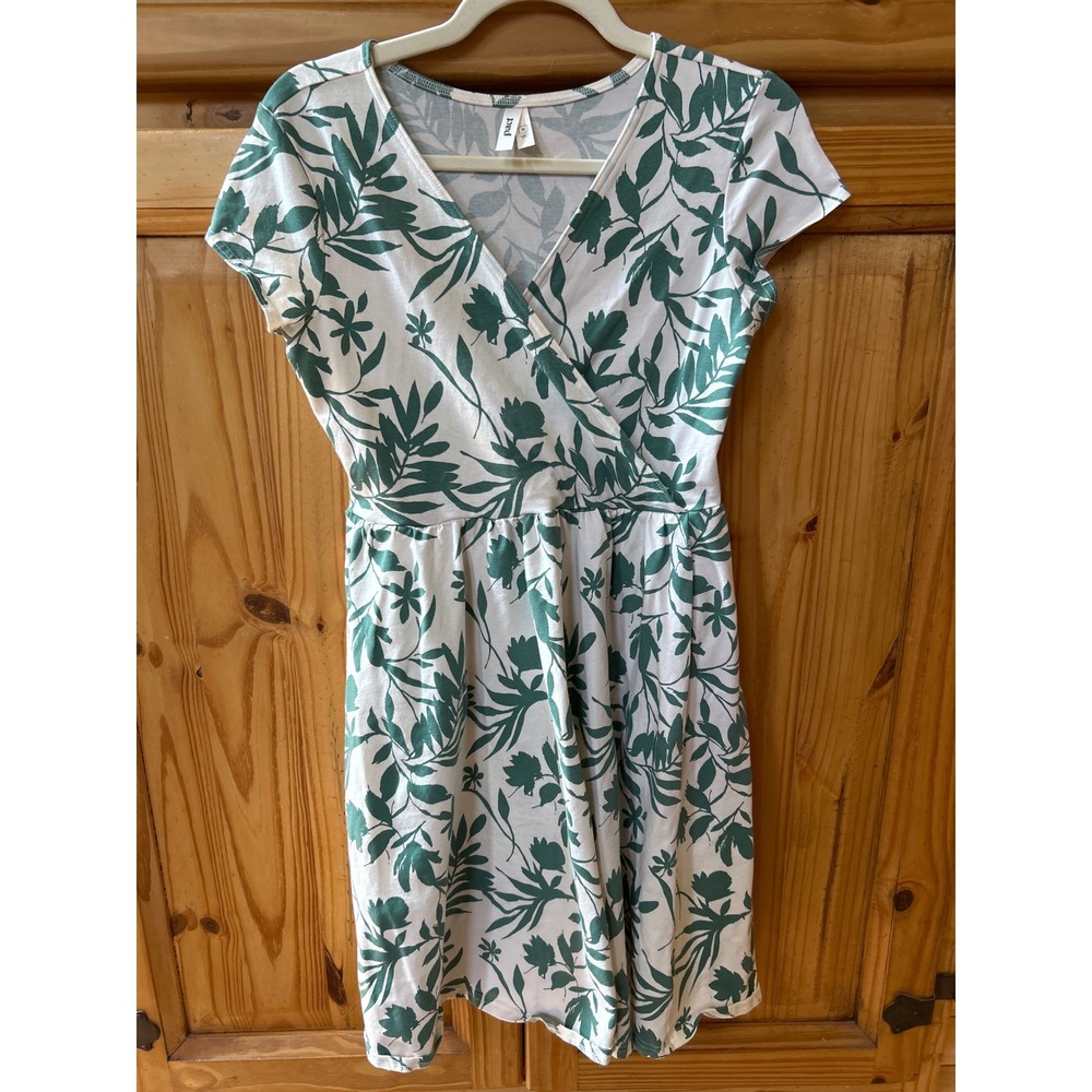 Pact Organic Cotton Wrap Front Dress Green Leaf Print Pockets Medium